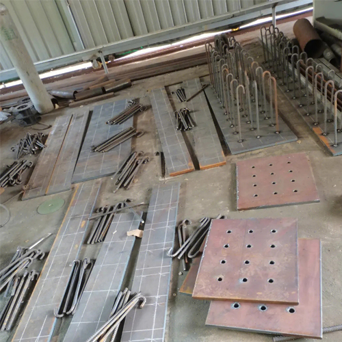 有哪些其他因素会影响赣州预埋件位置的确定？