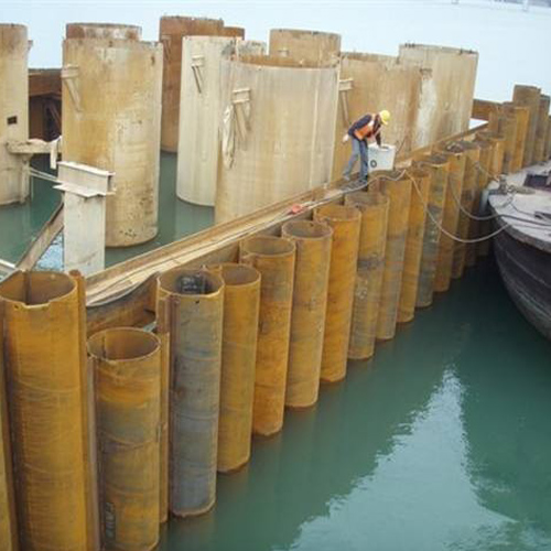 赣州钢护筒现场安装